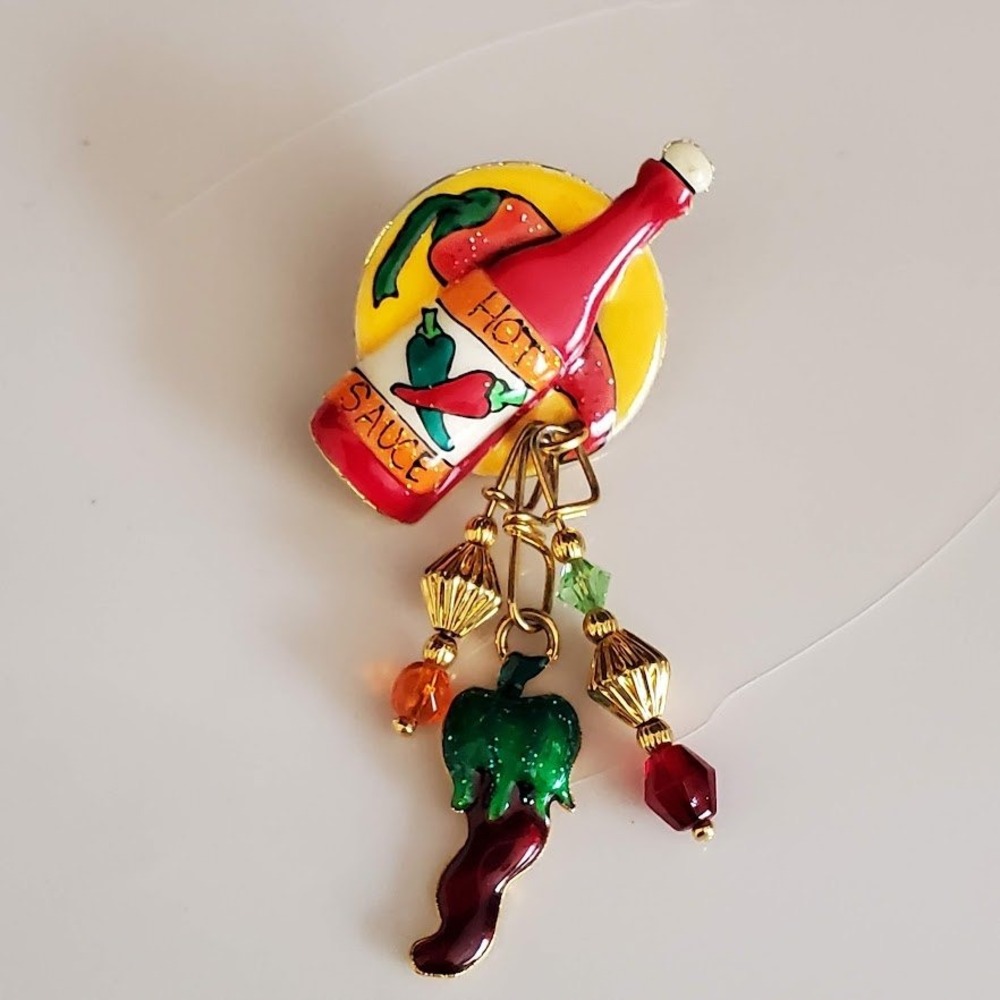 LUNCH AT THE RITZ Earring Womens Hot‎ Sauce Chili Pepper Dangle Single READ - Picture 4 of 4